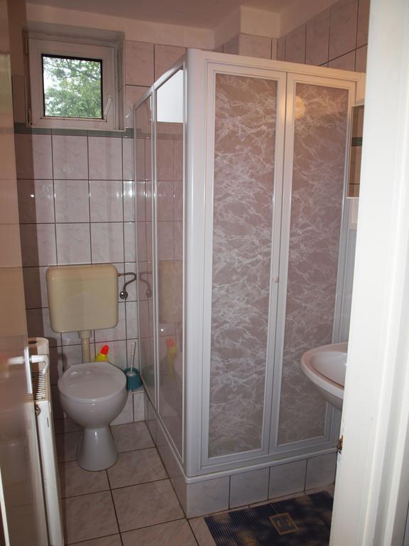Hotel Ujsziget Vendeghaz Sárvár Exteriér fotografie